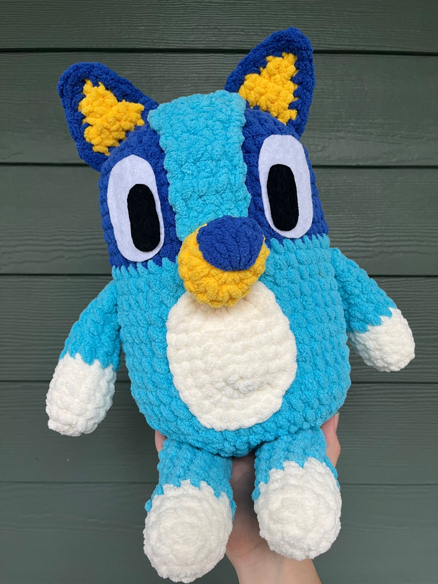 Large Fuzzy Plushie - Bluey