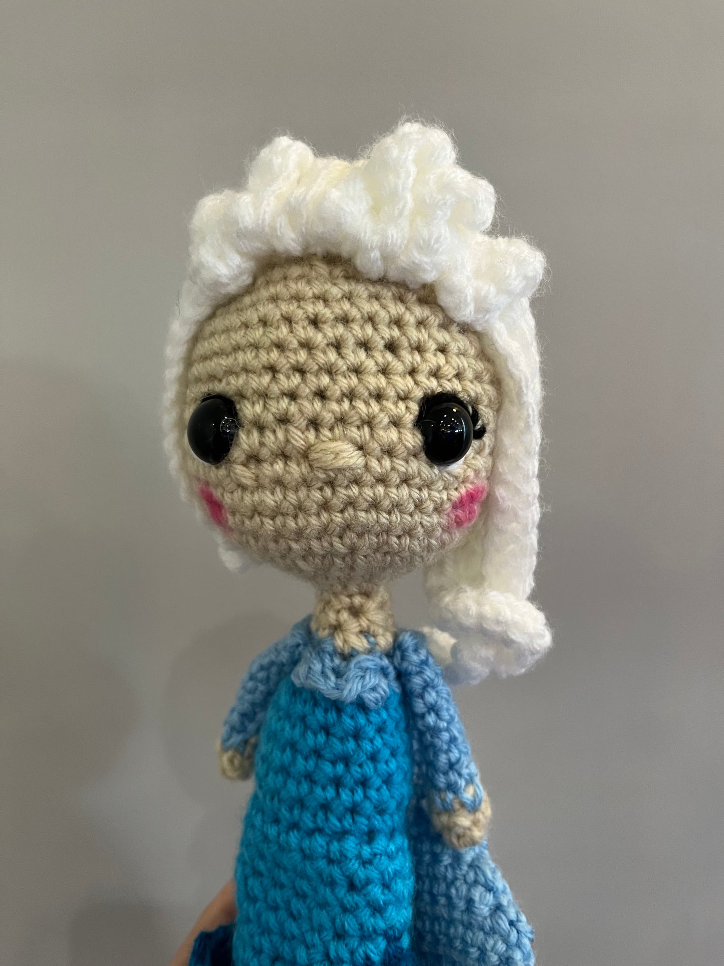 Elsa Plushie