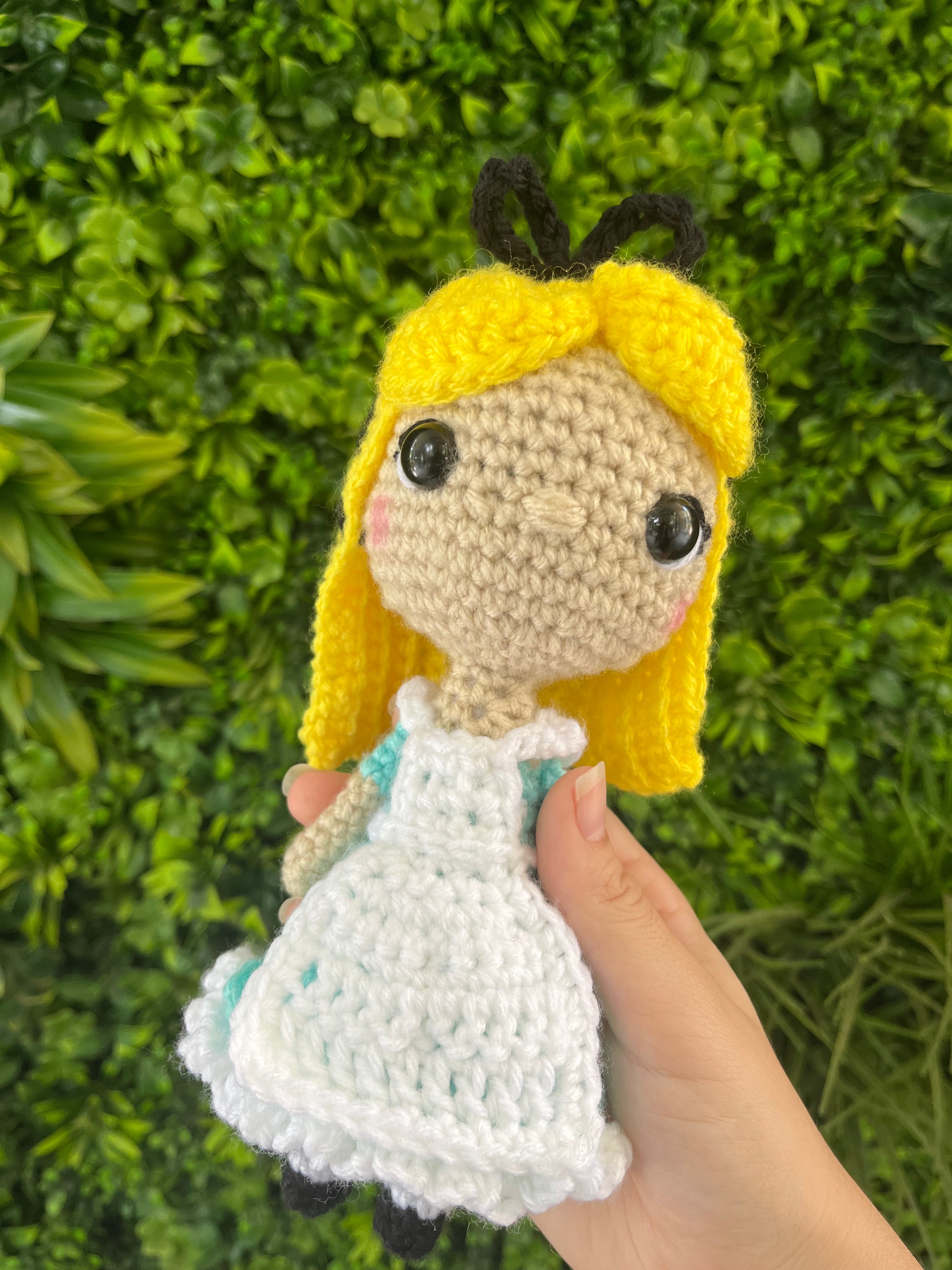 Handmade Crochet Alice store Stuffie