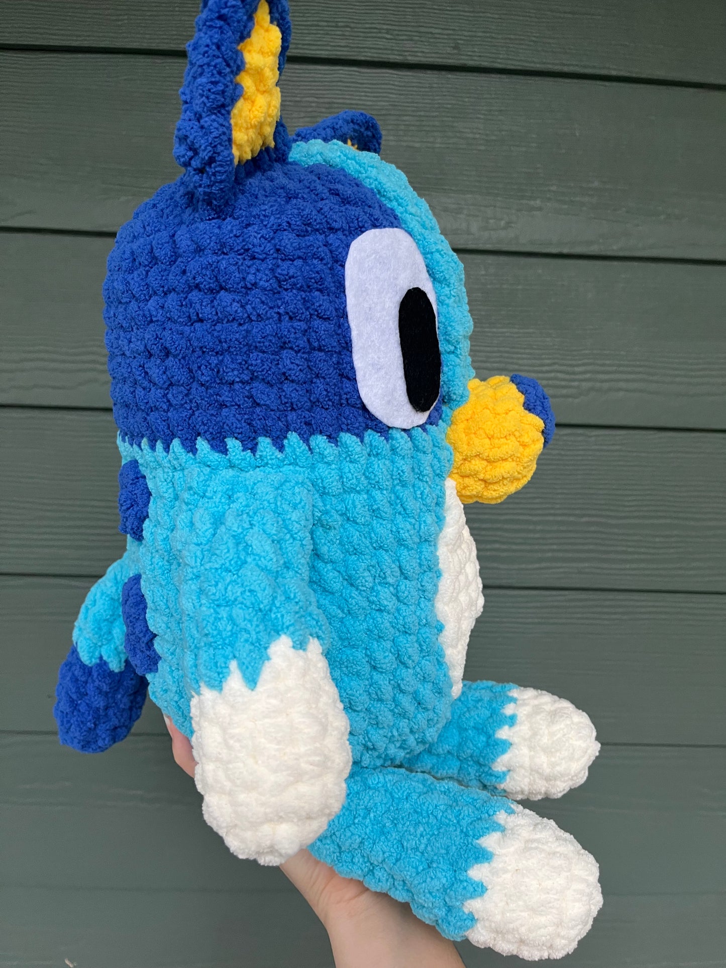 Large Fuzzy Plushie - Bluey