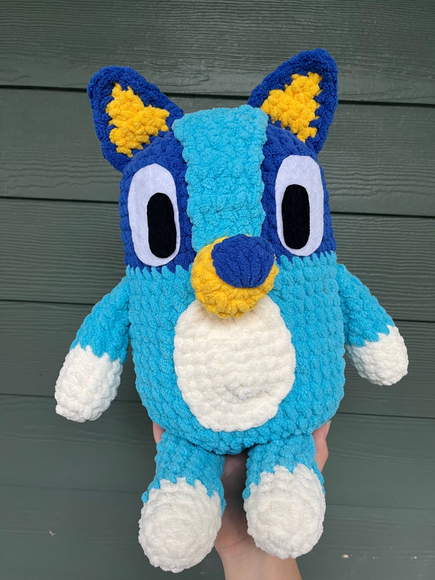 Large Fuzzy Plushie - Bluey