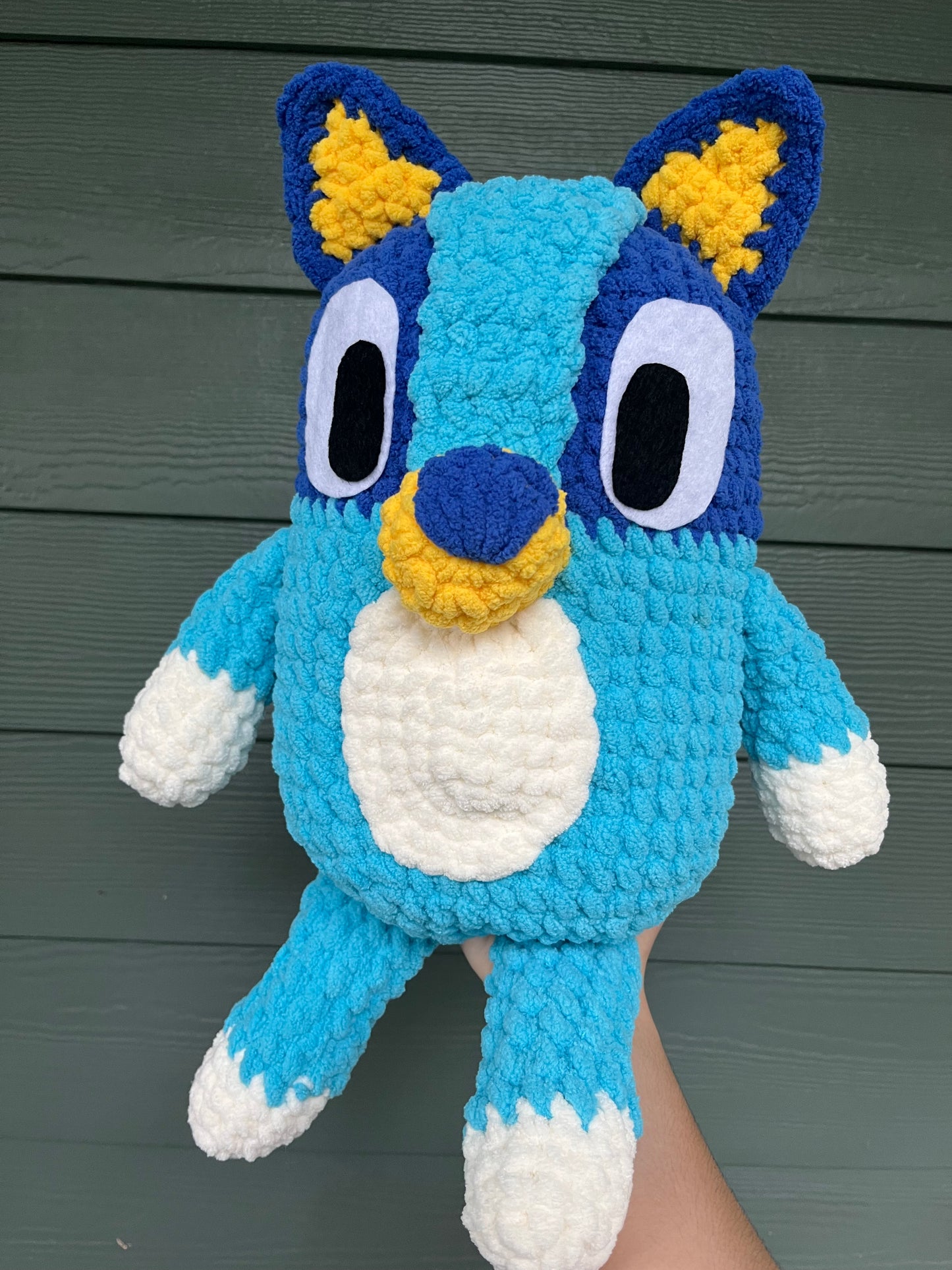 Large Fuzzy Plushie - Bluey